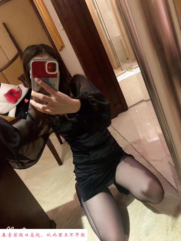 萌萌长腿模特身材 第2张