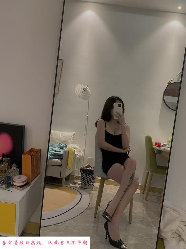 高挑火辣小骚妹 第3张