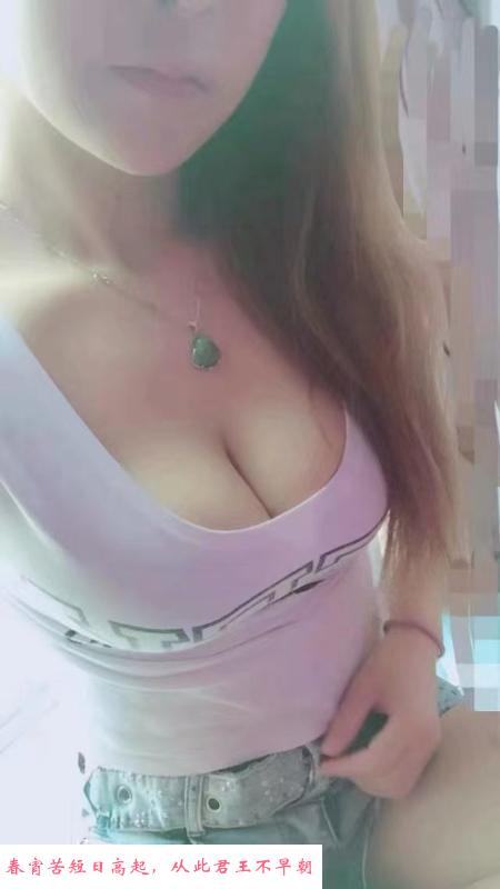 武侯大道萝莉妹子 第1张