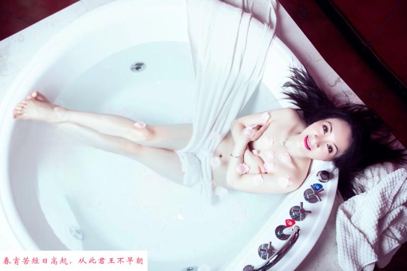 鼓楼苗条温柔小姐姐 第1张