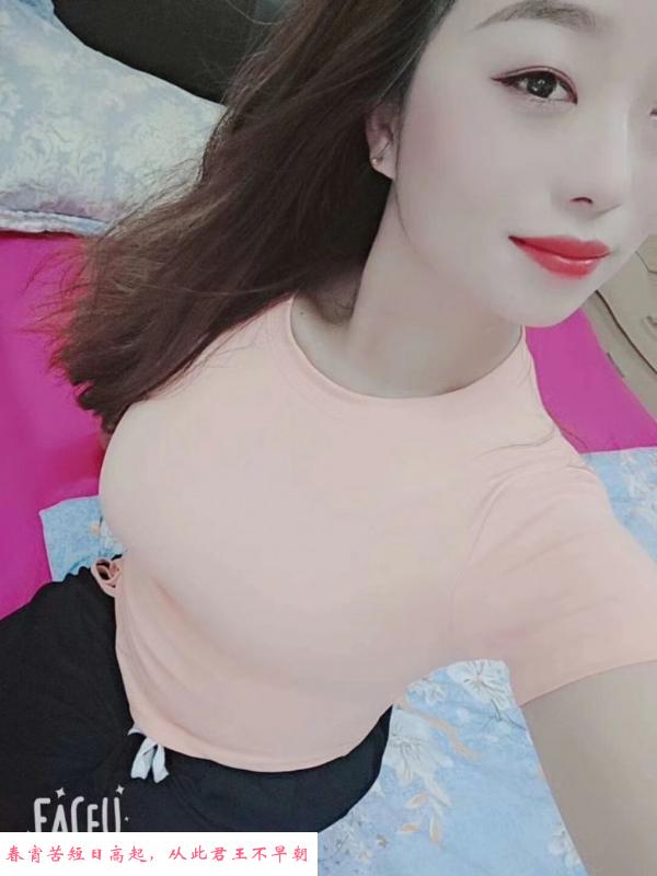 新北风骚少妇美花 第1张