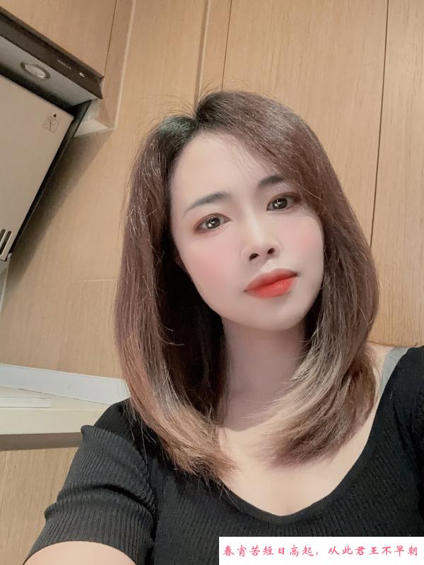 马驹桥大奶小姐姐 第3张