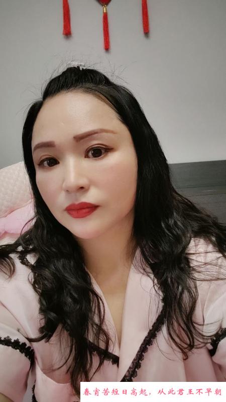 罗湖大胸文文 第1张