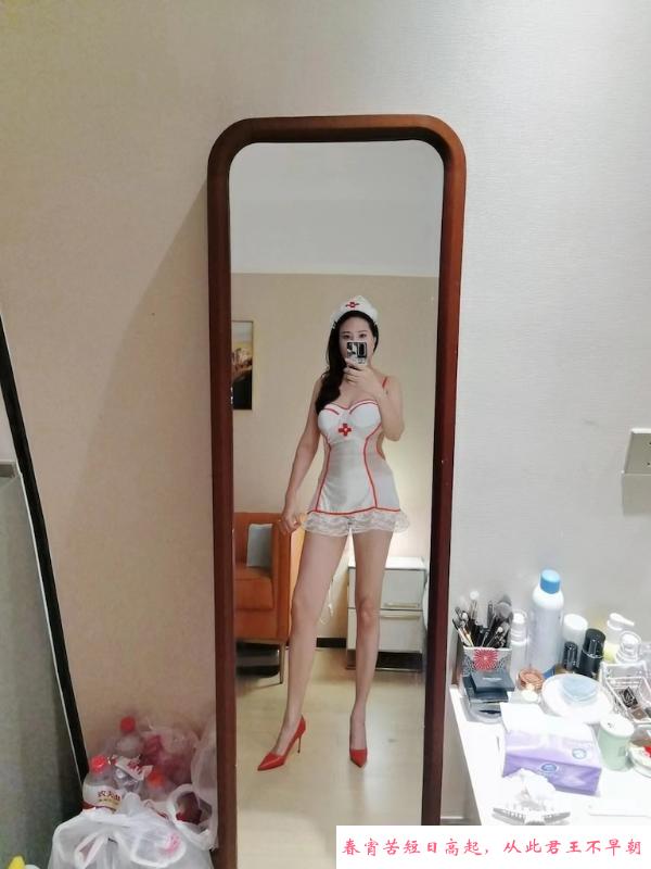 福田大臀妮妮 第1张