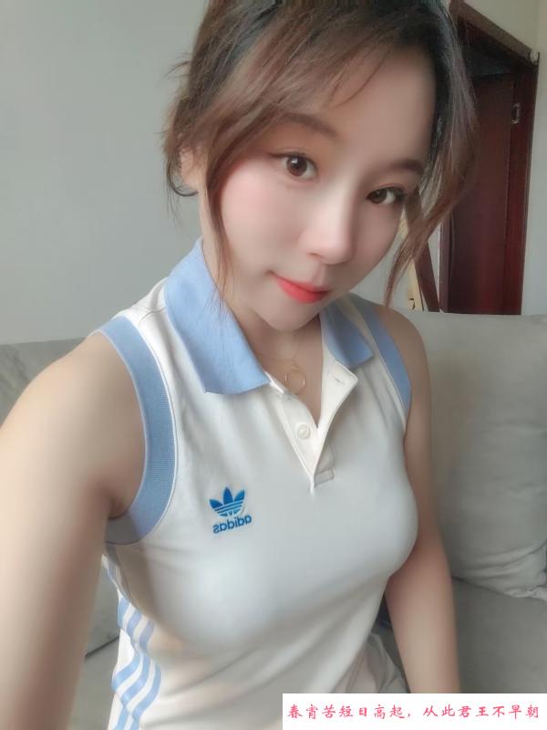 清纯笑笑 第1张
