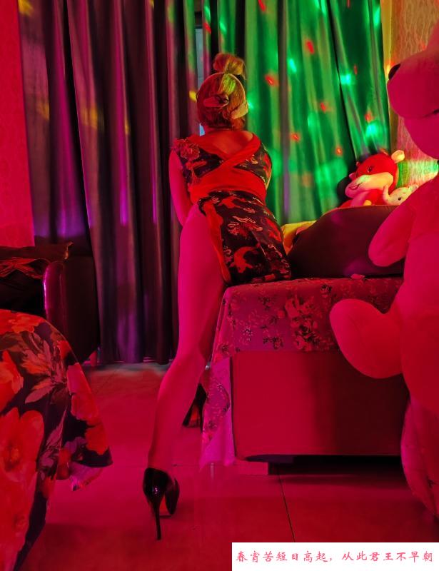 黄泥塝吞精娜娜 第2张