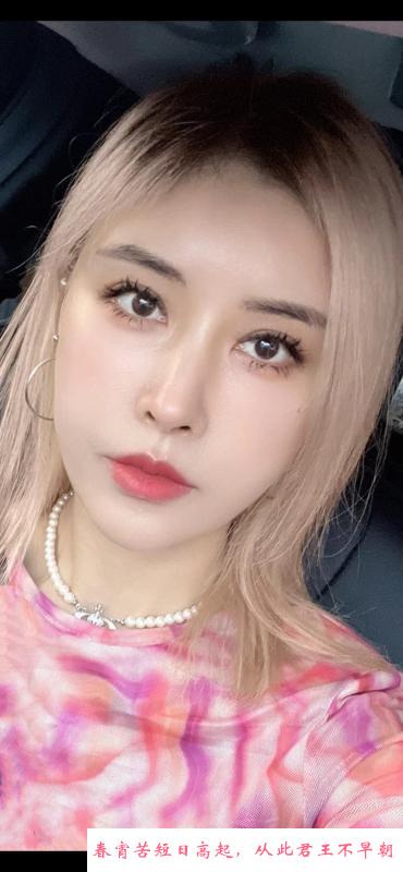 喷水美女 第2张