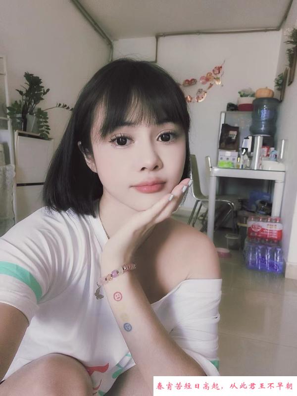 罗湖身材娇小的婷婷 第2张