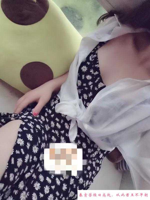健身的御姐型骚少妇 第1张