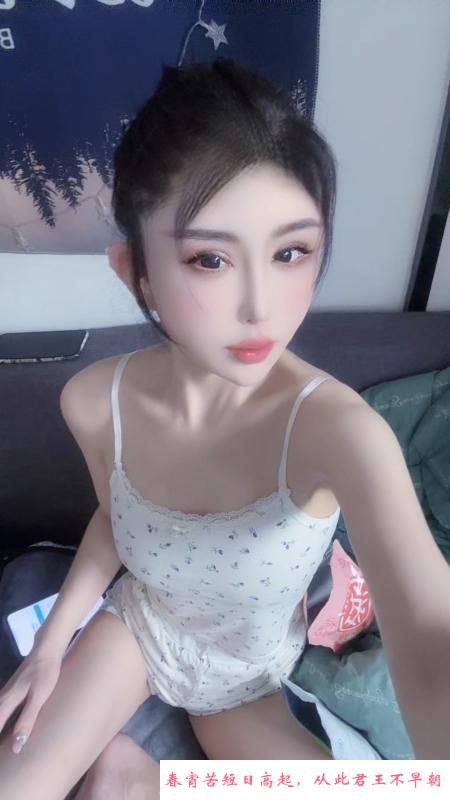 模特级大宝贝 第2张