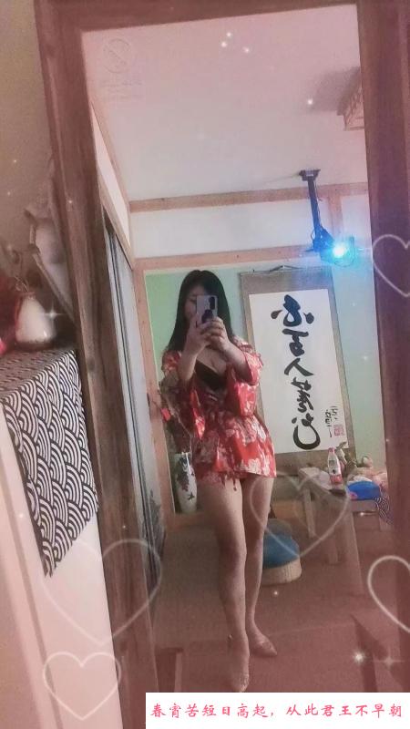 大奶大臀骚少妇 第1张