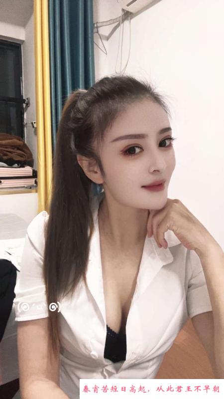 横塘曼琳女人味十足 第1张