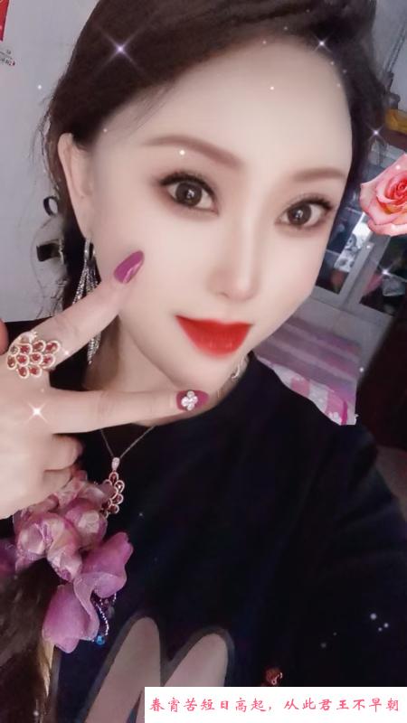 新街口丰满熟女 第1张