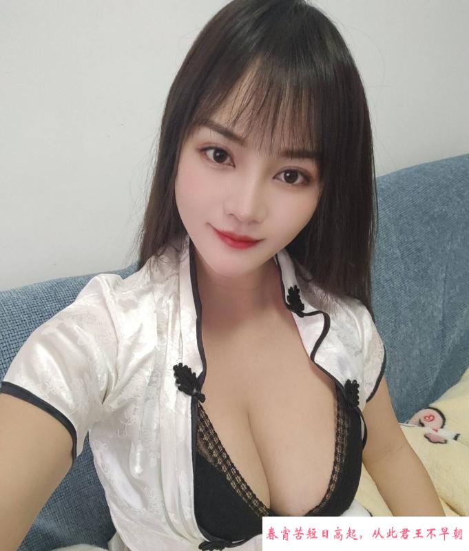 武侯服务系大胸骚妇 第1张