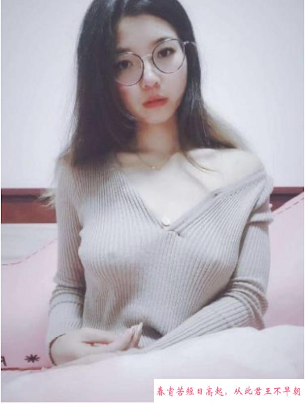 龙华长腿骚妹子 第1张