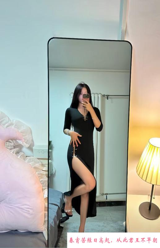 性感白嫩大美腿 第2张