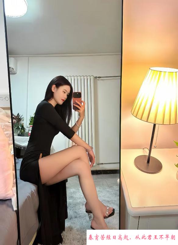 性感白嫩大美腿 第3张