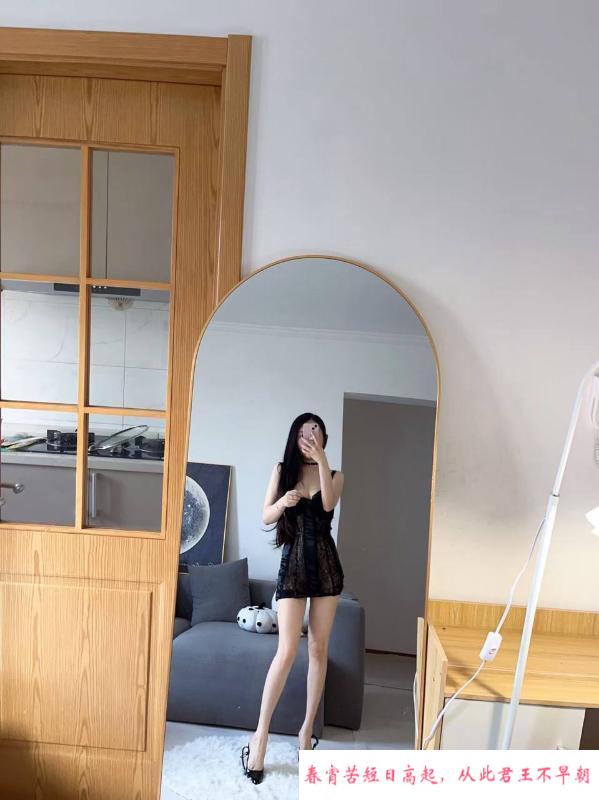 黑丝性感长腿御姐 第3张