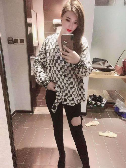 170大长腿小梦琪 第1张