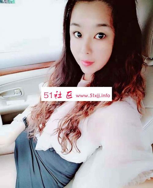 兼职少妇，胸大人美 第2张