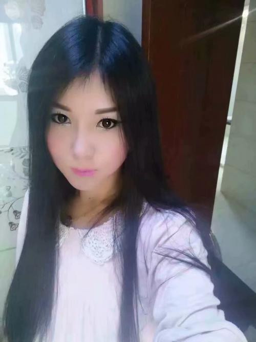 东门曼妮 第1张