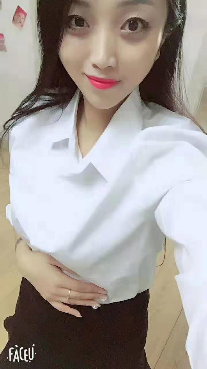 性价比很高的兼职小妹妹,刚下海 第1张