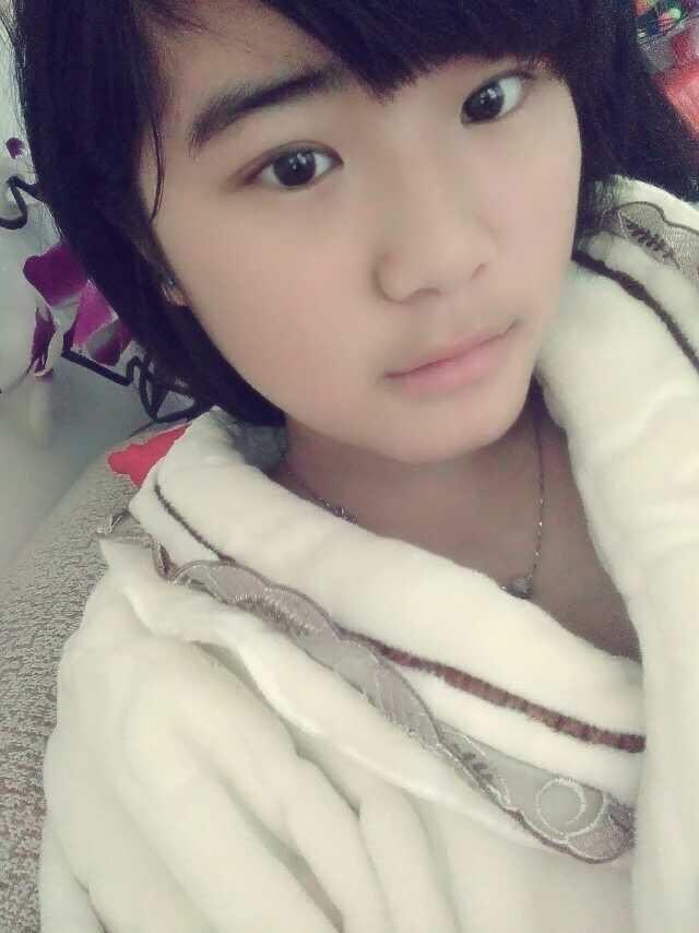 19岁的超嫩四川小妹,第一次出来兼职 第4张