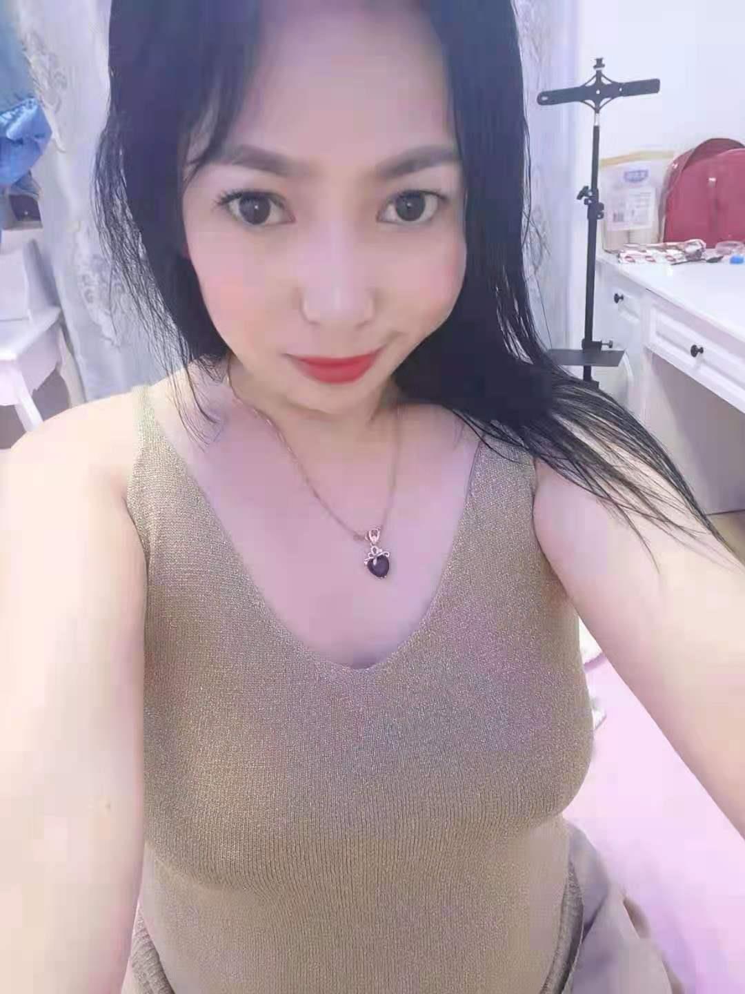 性感风骚熟妇 第1张