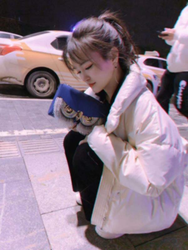 秦淮区年轻妹妹 第3张