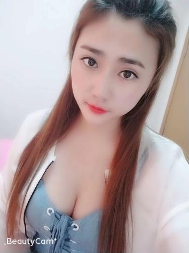 白净妹子 第2张