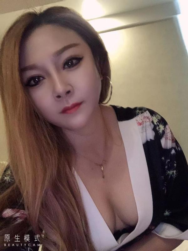 大连温柔女 第2张