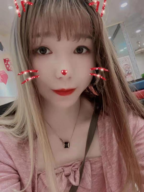 越秀一个年轻但服务不错的妹子 第1张
