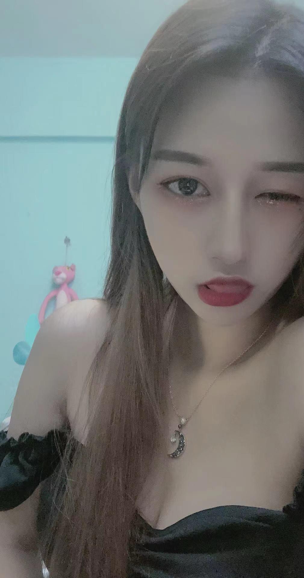 清纯兼职良家女冰冰，温柔口活好 第3张