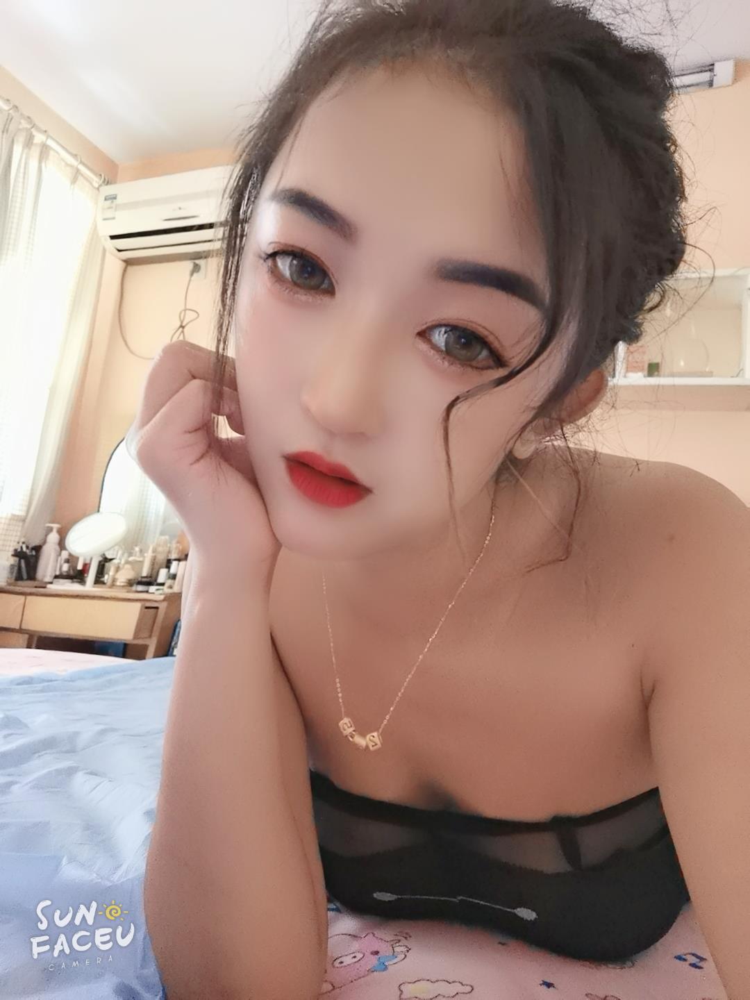 金陵小区苏小萌 第2张