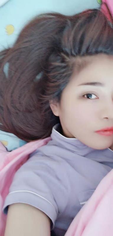 前明珠大奶美女茉莉 第2张