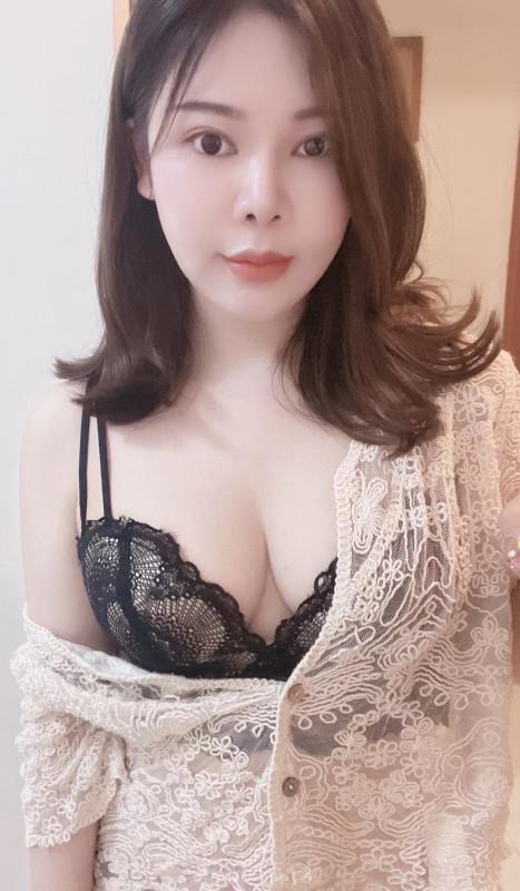 御姐雯雯 第1张
