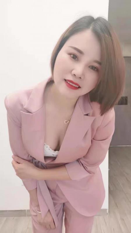 服务性轻熟女 第1张