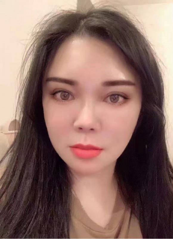 光谷骚货 第2张