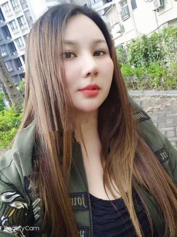 波霸佩佩 第2张