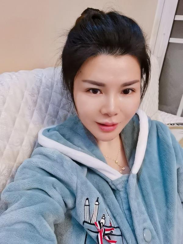 城西服务系少妇 第2张