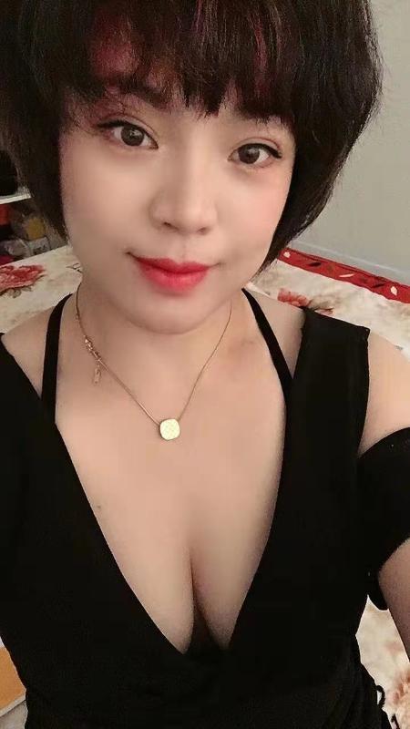 滨江区服务系熟女 第1张