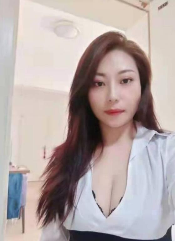 西安大胸妹 第1张