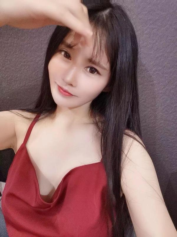 拱墅大胸妹子 第1张