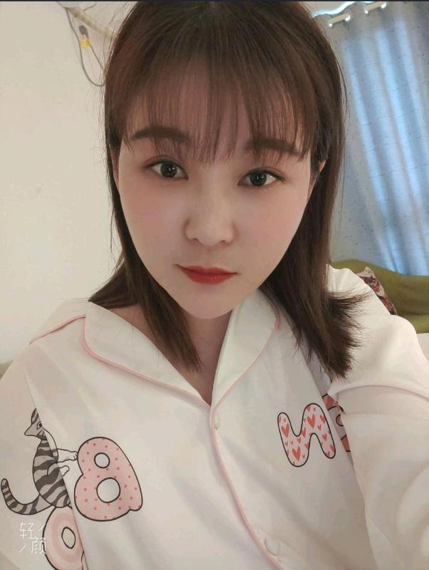 武汉大奶熟女 第1张