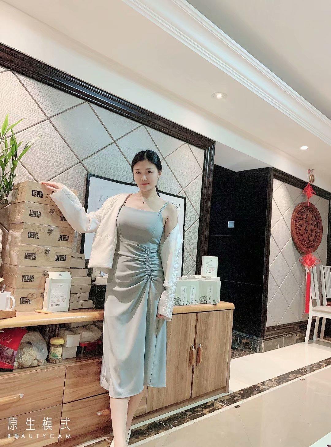 新人川妹子刚下水。白净，胸大，苗条 第4张