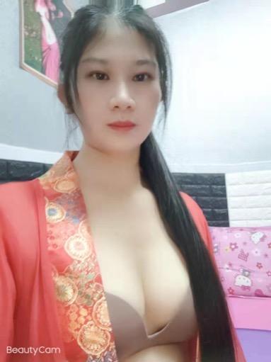 风骚小雪老师，大白屁股漫游全身很销魂 第3张