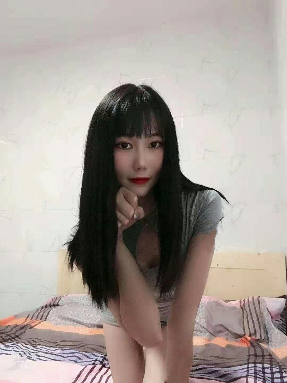 300一次约梦梦，多汁粉嫩，易高潮体制 第1张
