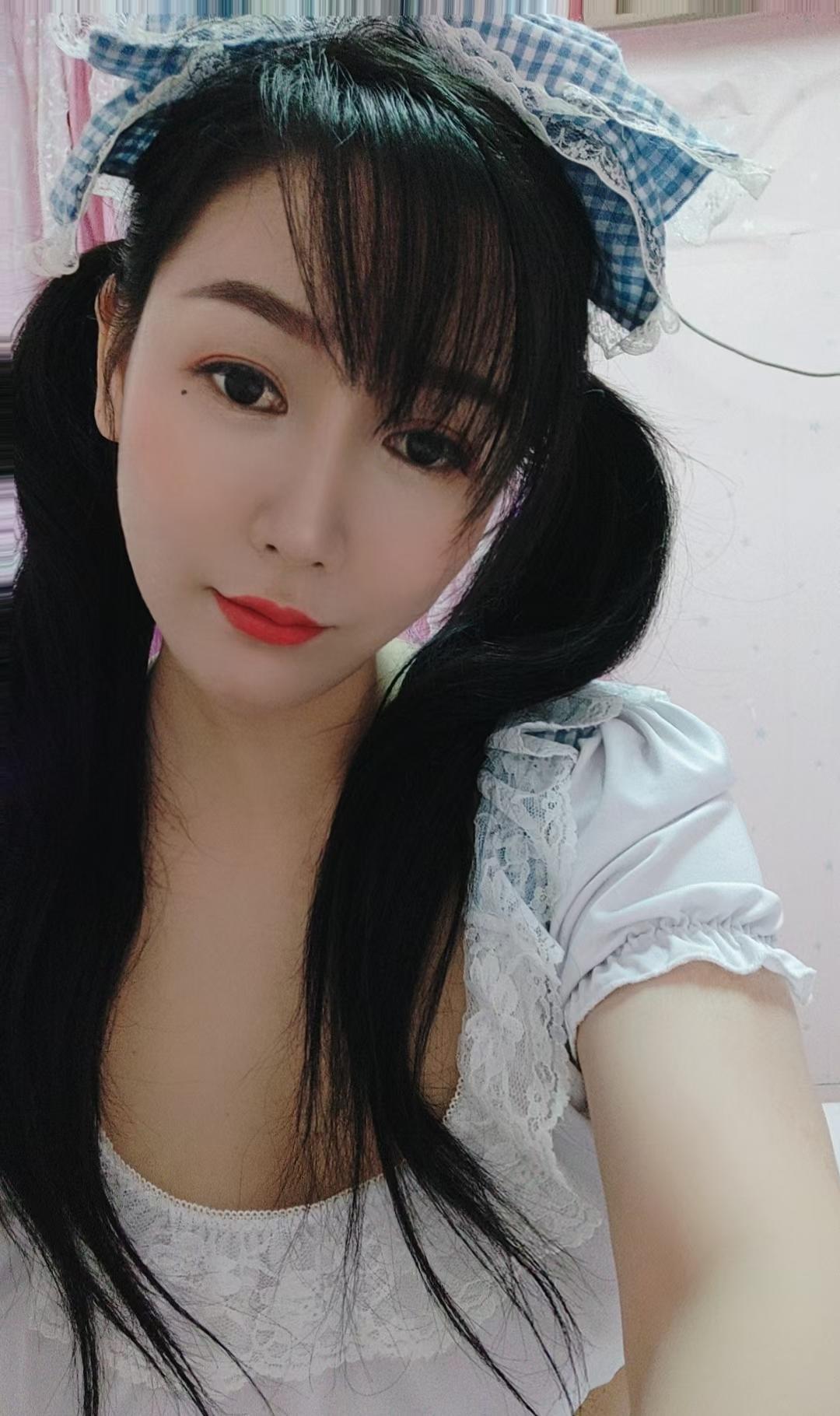 福田萱萱，态度温和小美女，推荐一个！ 第1张