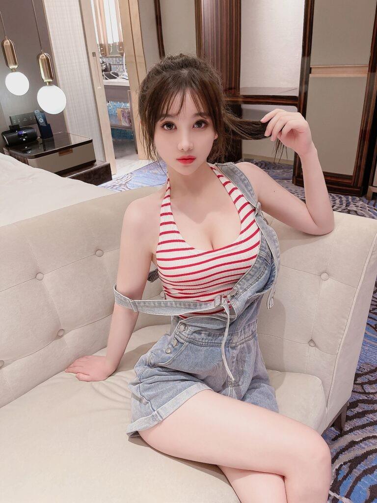 闵行又嫩又骚的制服御姐体验 第2张