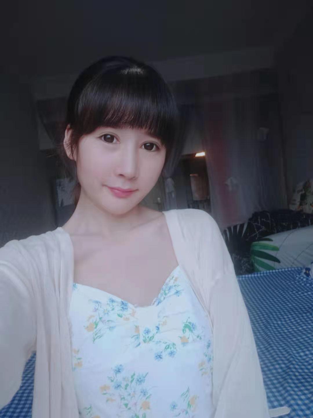 小邻家妹妹，推荐坐莲这个姿势会舒服些 第3张